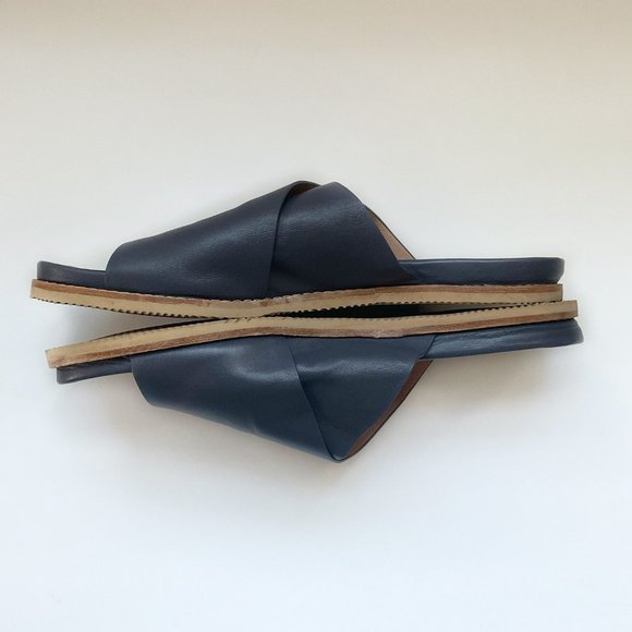 J. Jill Billie Molded Sandals - Picture 4 of 9